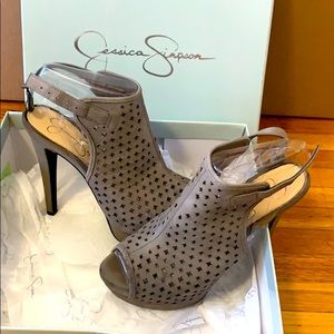 Jessica Simpson platform heels size 7